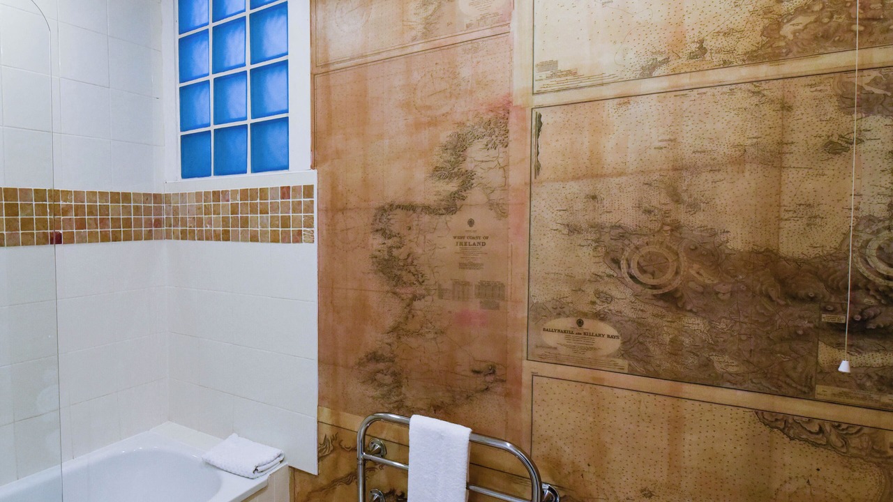Photo of Bathroom in Galway City Centre