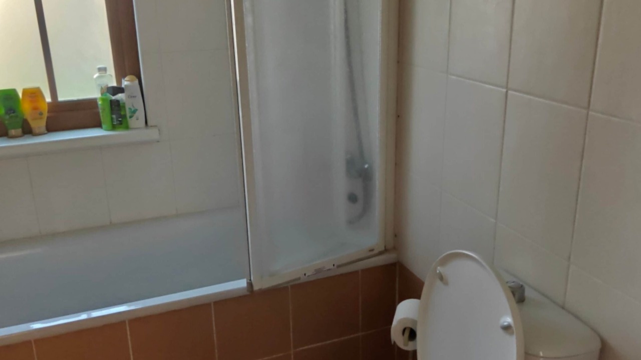 Photo of Bathroom in Drumshanbo