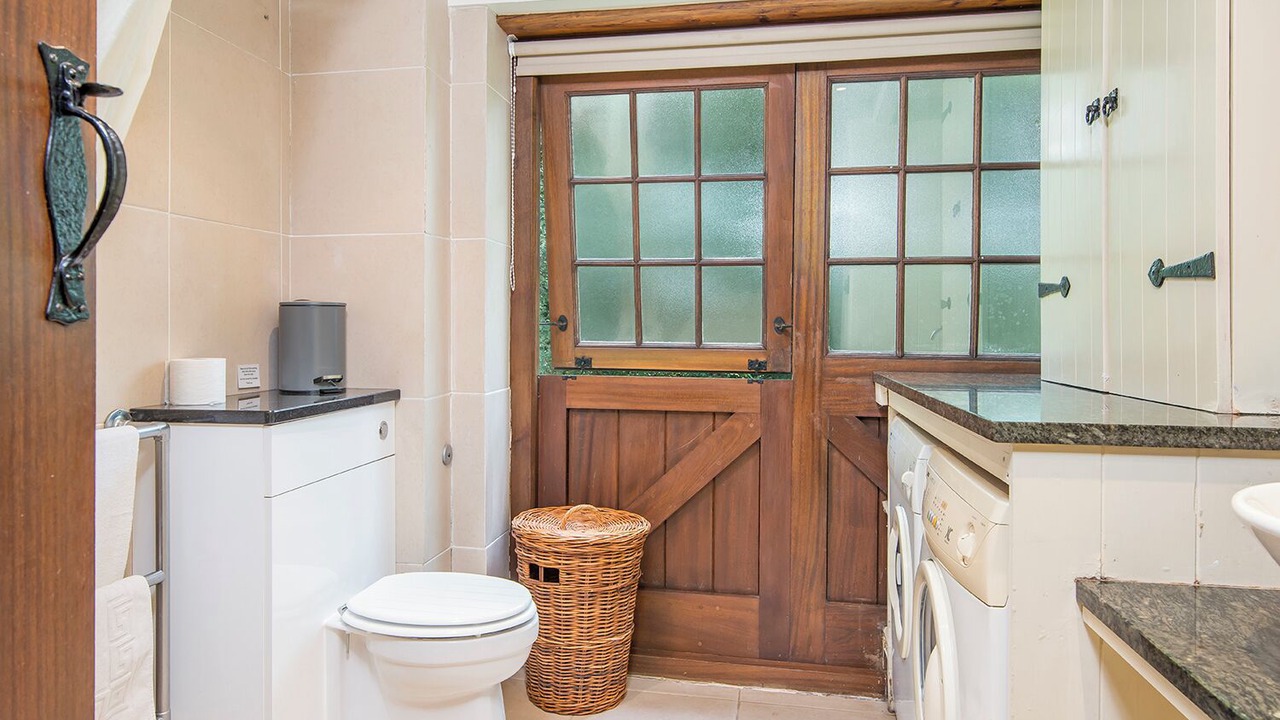 Photo of Bathroom in Stackpole