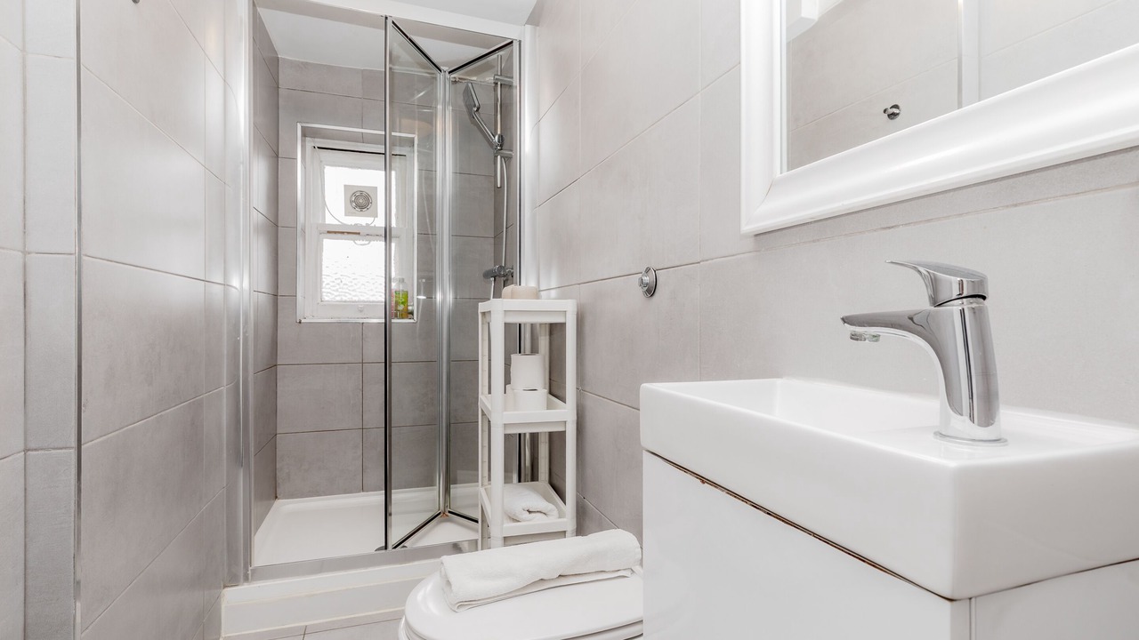 Photo of Bathroom in Royal Borough of Kensington and Chelsea