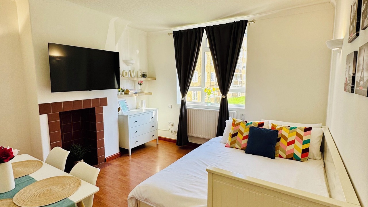 Photo of Bedroom in Prince's