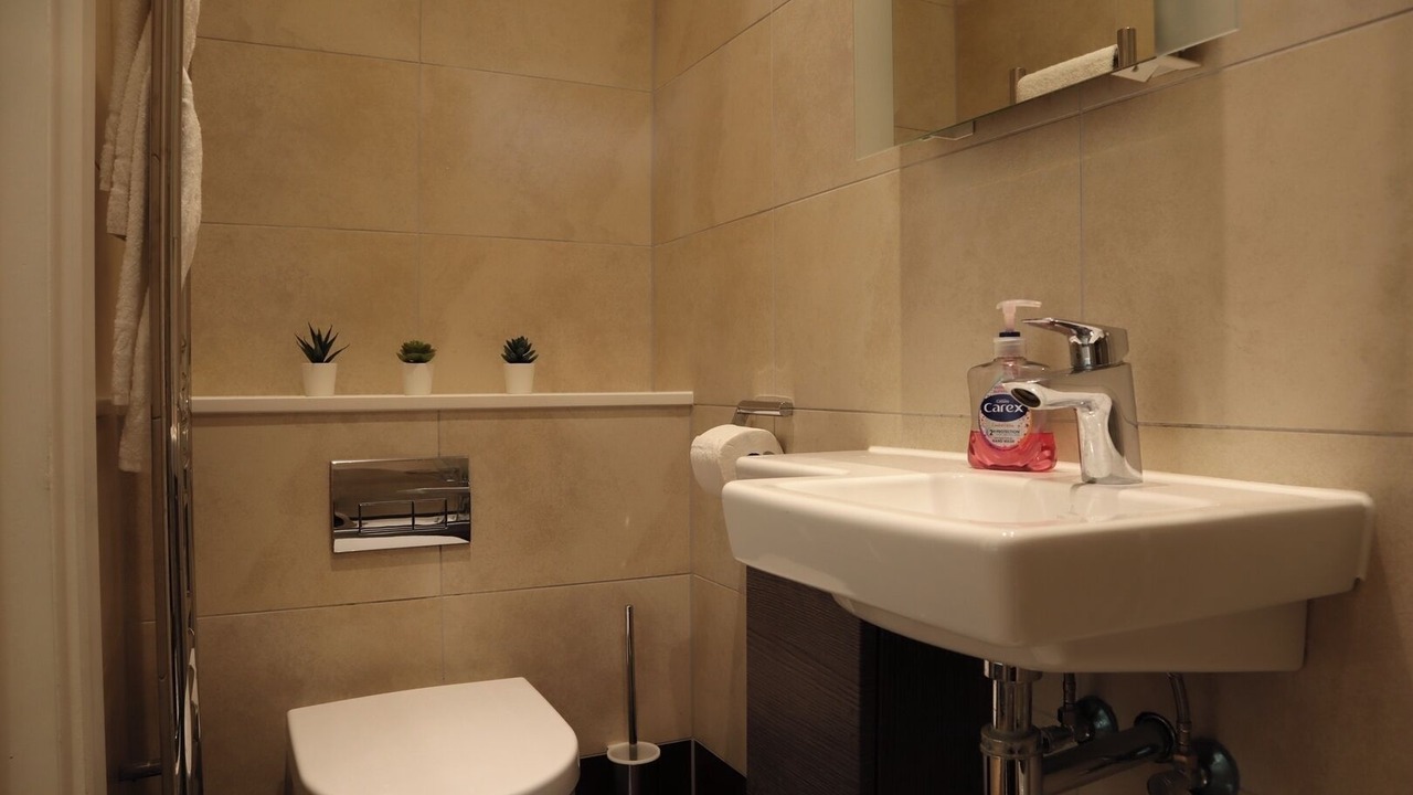 Photo of Bathroom in Fitzrovia