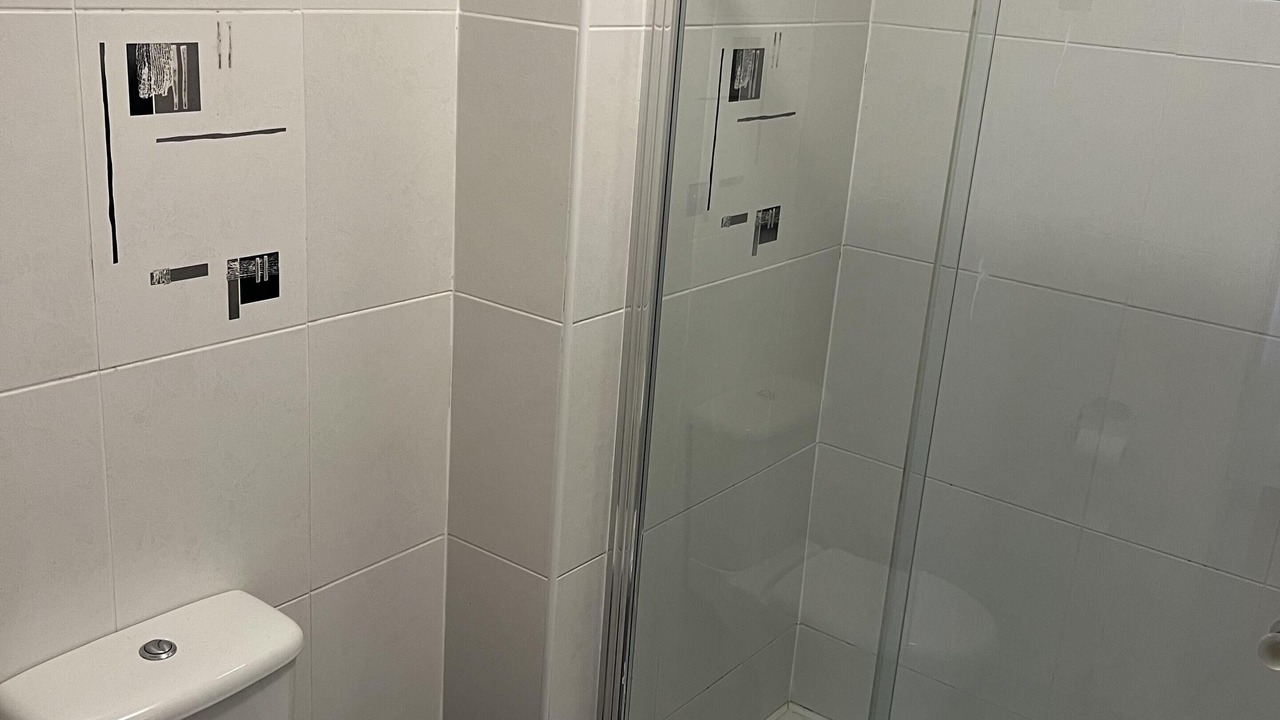 Photo of Bathroom in Mountshannon
