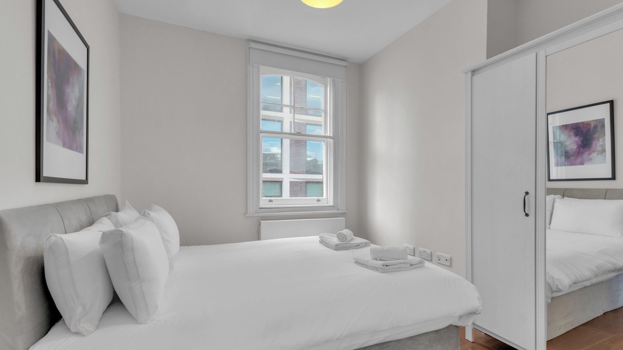 Photo of Bedroom in Fitzrovia