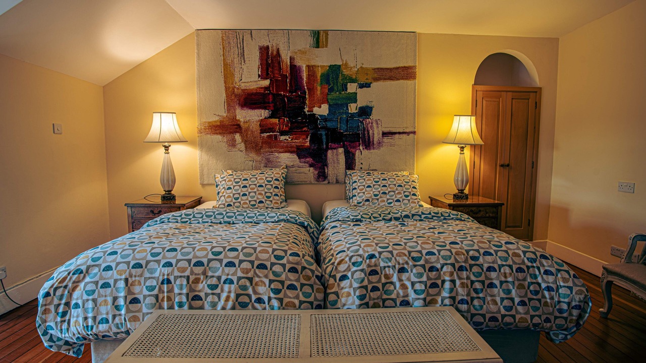 Photo of Bedroom in Roscoe