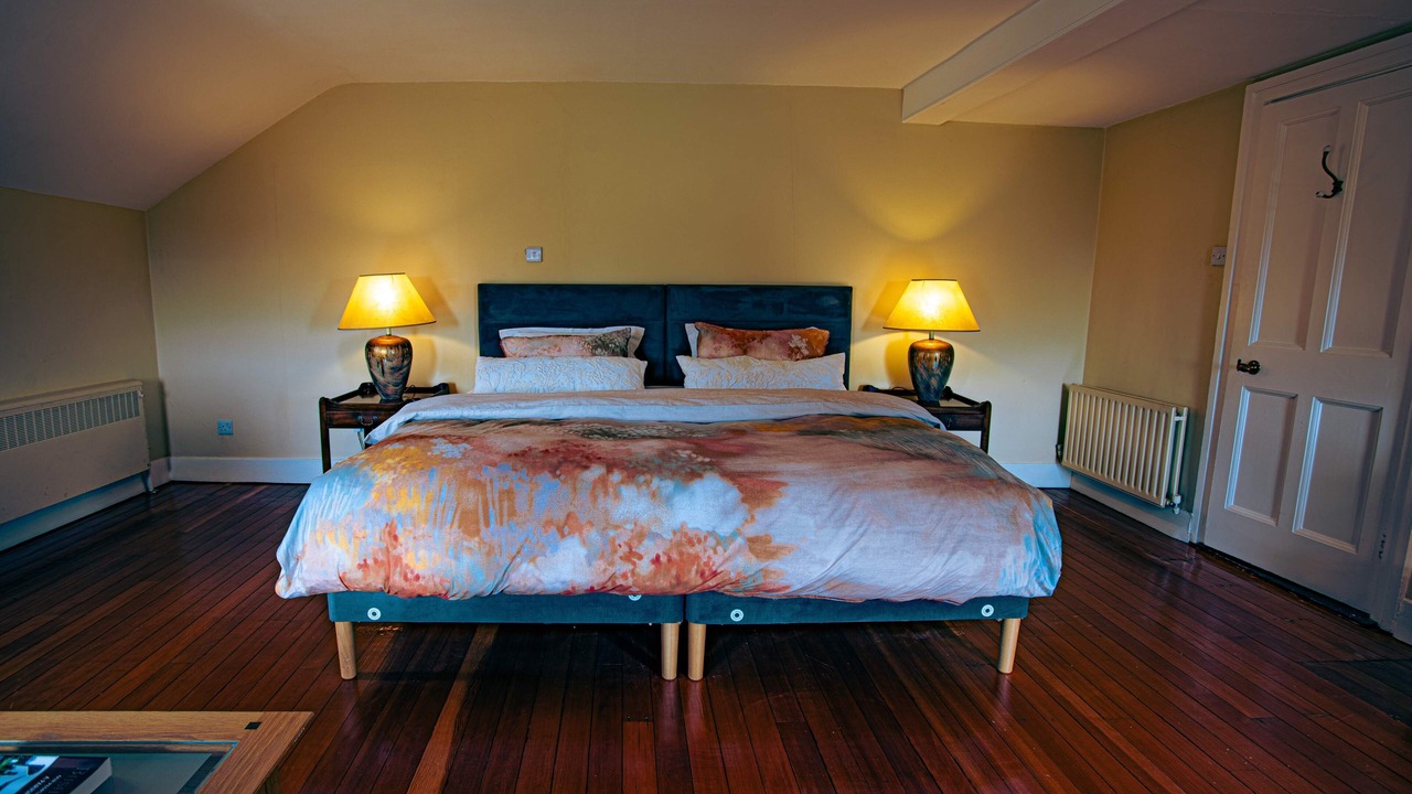 Photo of Bedroom in Roscoe