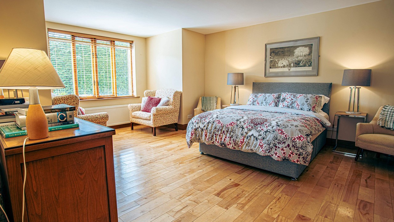 Photo of Bedroom in Roscoe