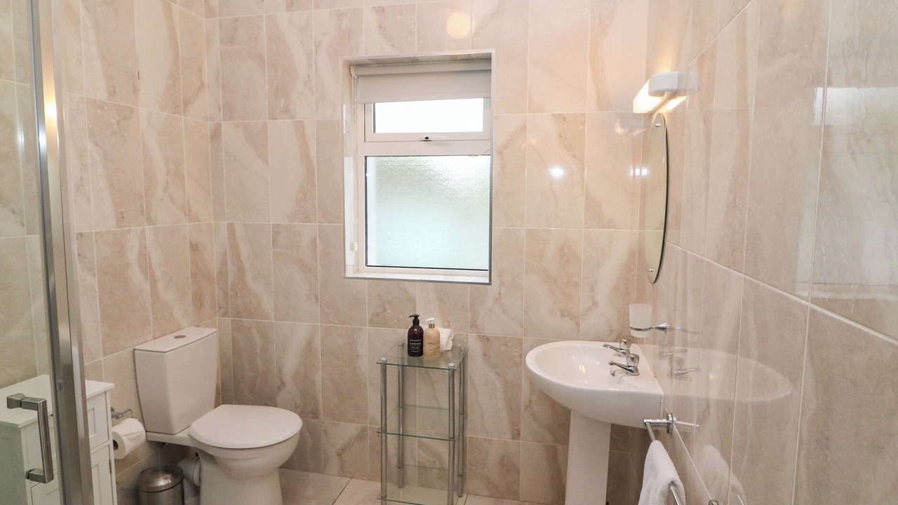 Photo of Bathroom in Kenmare