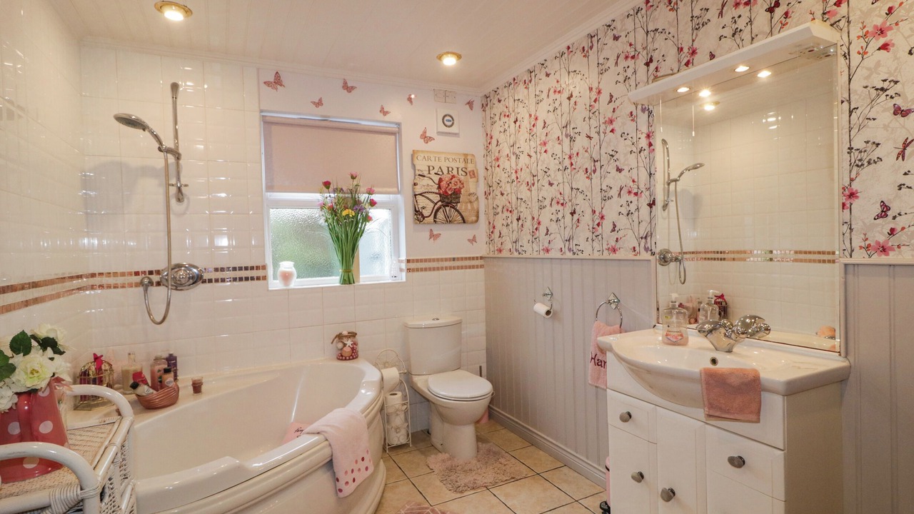 Photo of Bathroom in Ballycastle