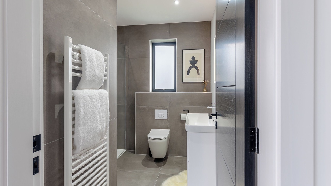 Photo of Bathroom in Llangefni