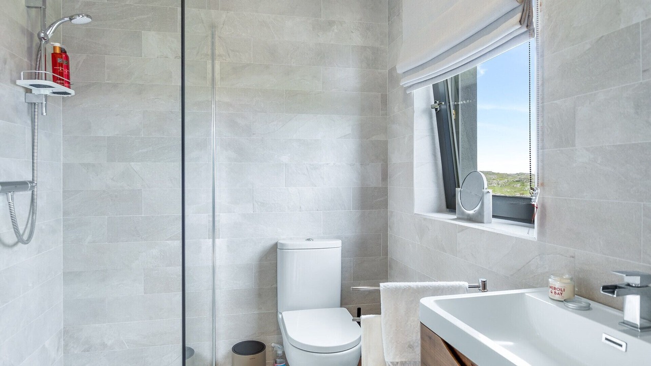 Photo of Bathroom in Roundstone