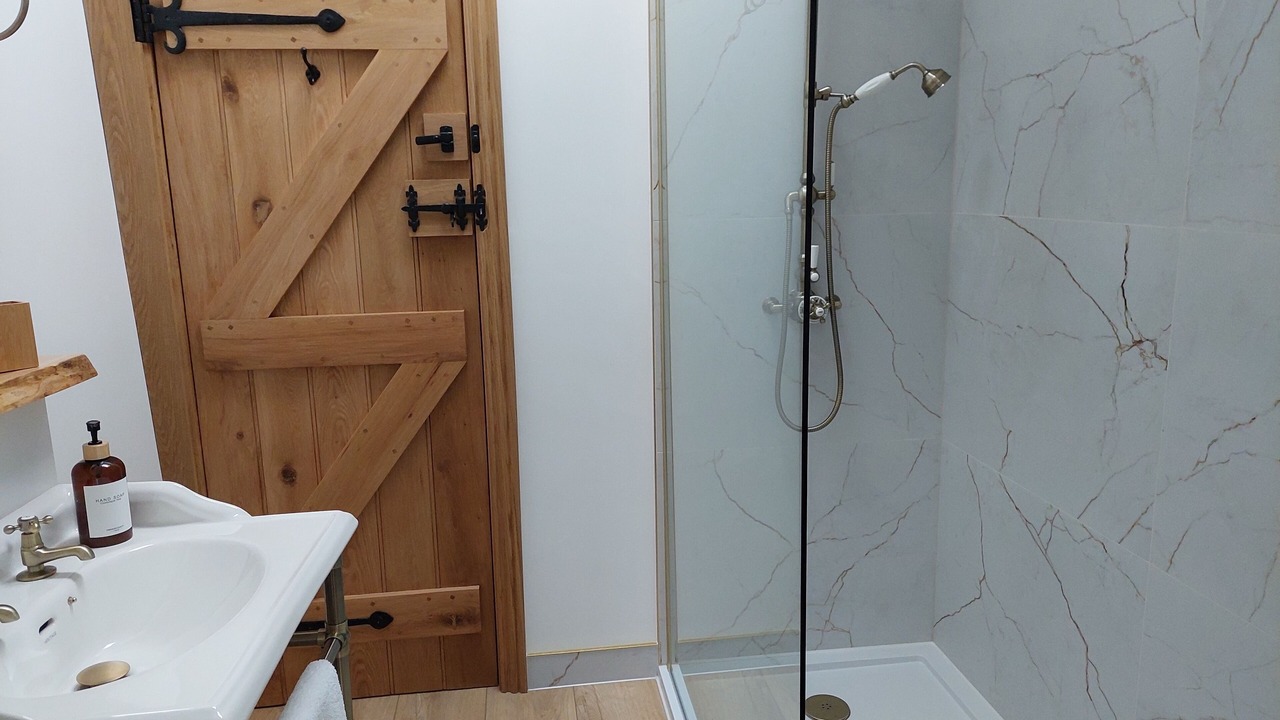 Photo of Bathroom in Porthcawl