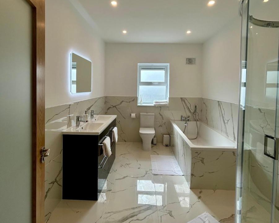 Photo of Bathroom in Ballyroddy