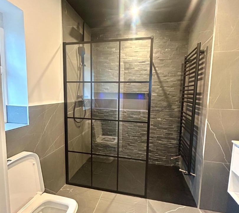 Photo of Bathroom in Ballyroddy