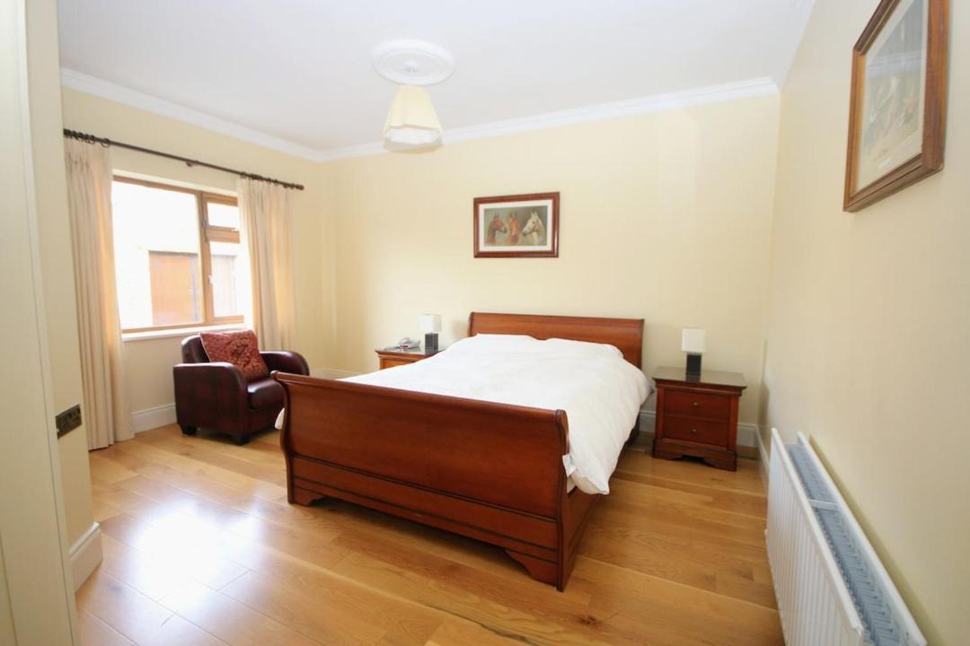 Photo of Bedroom in Rahardrum