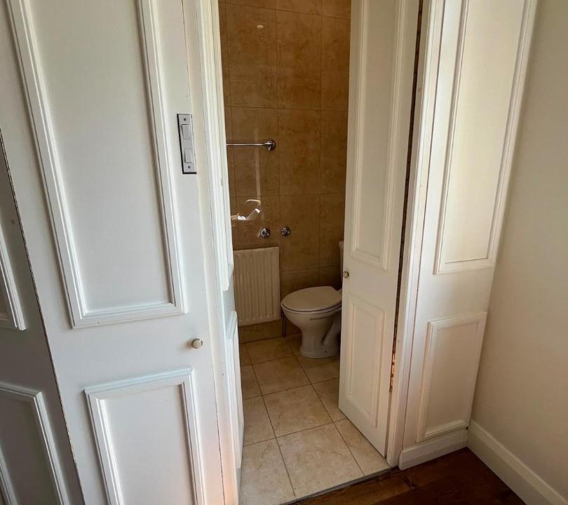 Photo of Bathroom in Cootehill