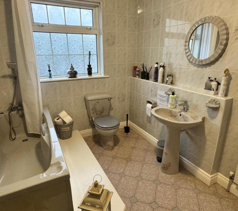 Photo of Bathroom in Emyvale