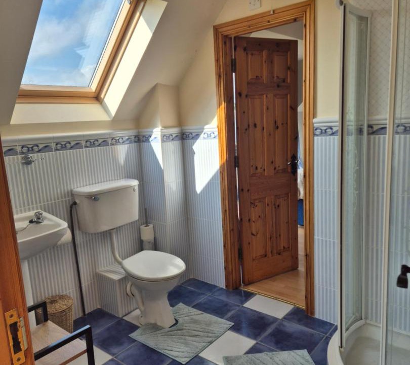 Photo of Bathroom in Dromod