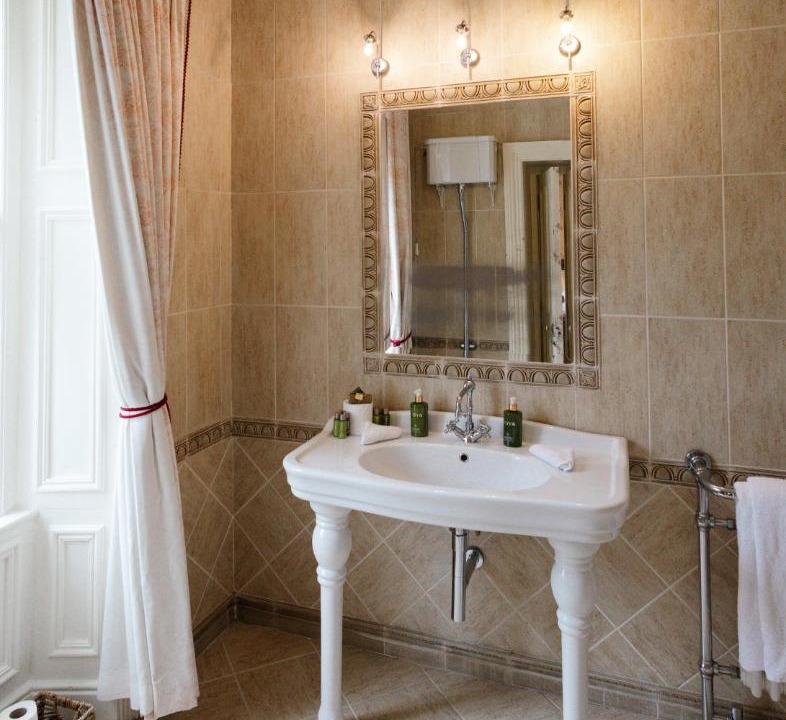 Photo of Bathroom in Slane
