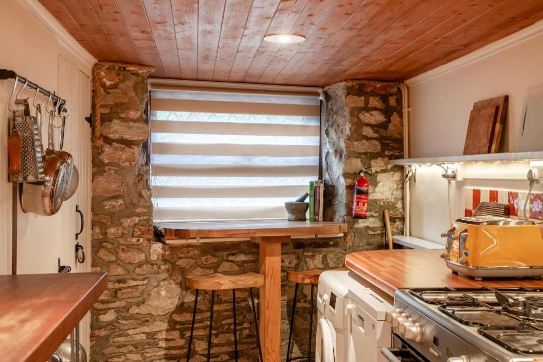 Photo of Kitchen in Charfield