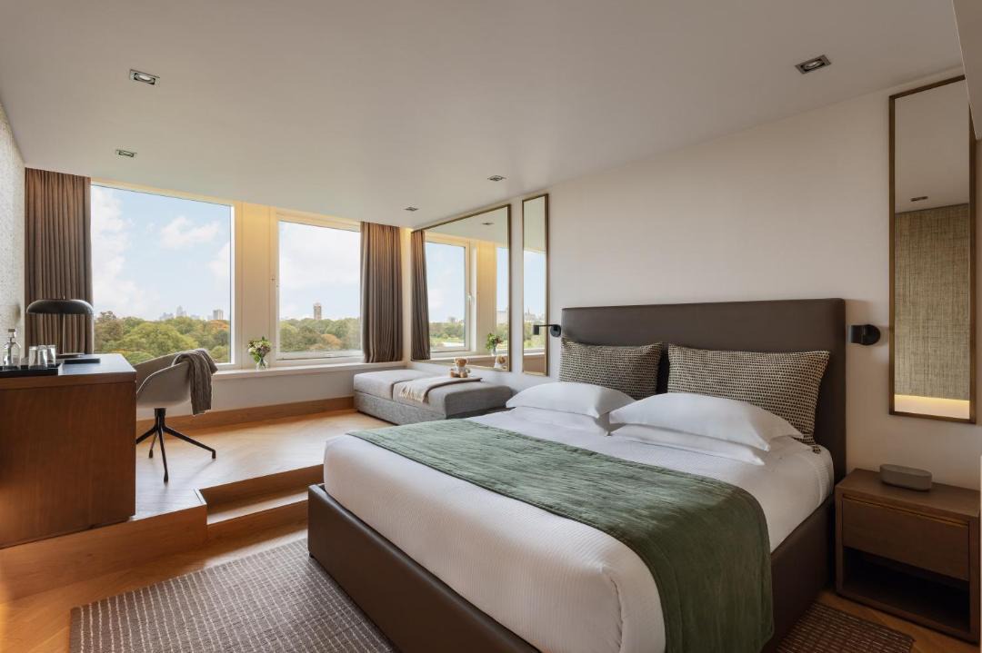 Photo of Bedroom in Royal Borough of Kensington and Chelsea