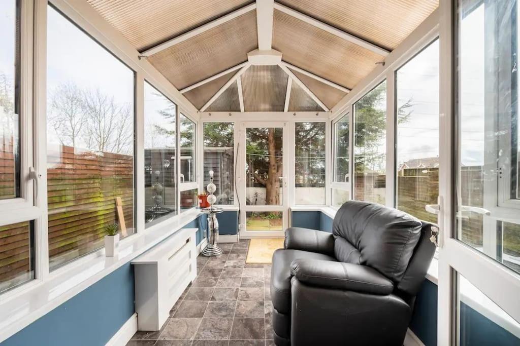 Photo of Livingroom in Dunmurry