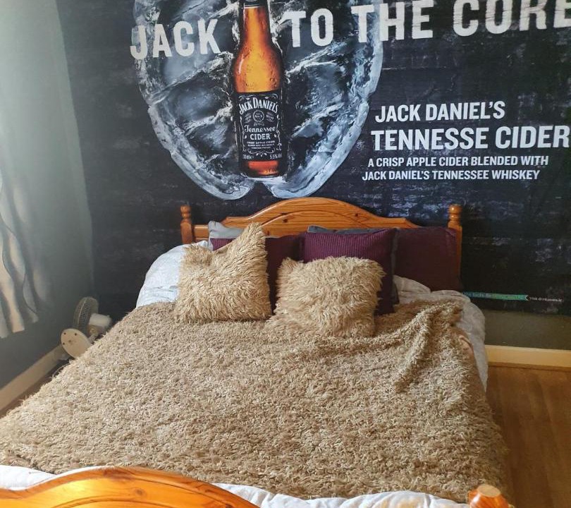 Photo of Bedroom in Burrow
