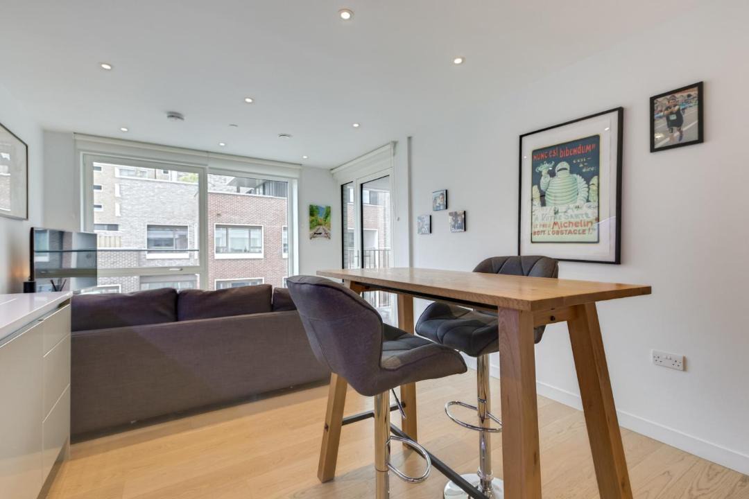 Photo of Livingroom in Walworth