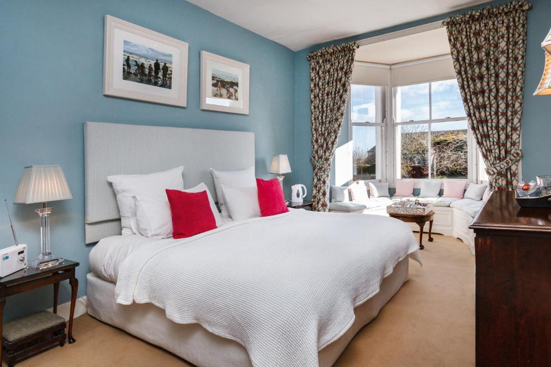 Photo of Bedroom in Newton