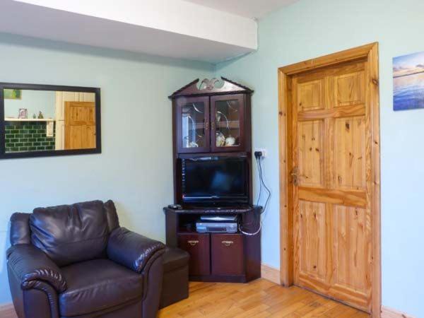 Photo of Livingroom in Tully
