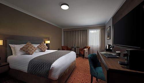 Club Executive Room