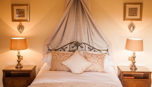 Classic Double Room, Ensuite
