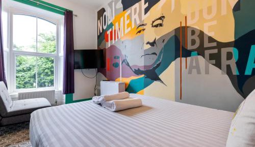 Deluxe Double Room with Extra Bed