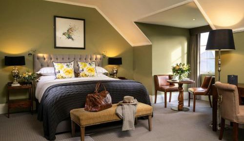 Hunters Yard Executive, Guest room, 1 King, Courtyard view