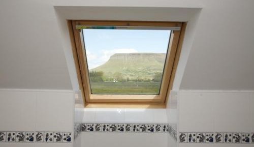 Deluxe Double or Twin Room with Mountain View