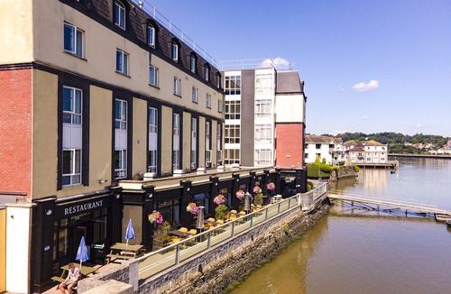Waterford Hotel | Waterford Marina Hotel