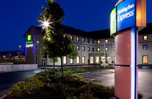 Boardmills Hotel | Holiday Inn Express Antrim, an Ihg Hotel