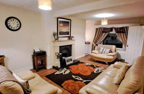 Bellaghy House | No 3 Main St, Charming 3-bed House in Bellaghy