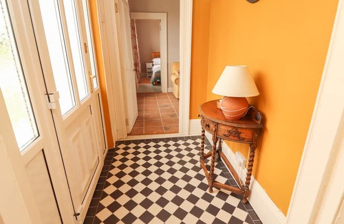 Banna Cottage | Newtown East