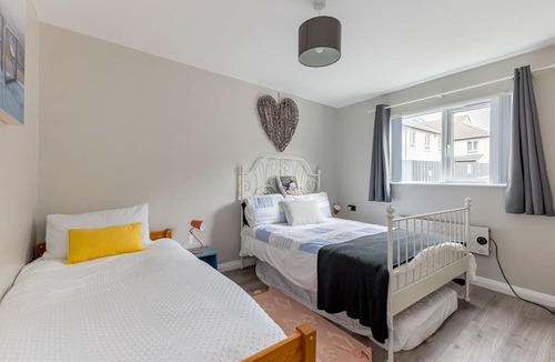 Newcastle Apartment | Central Apartment 3B