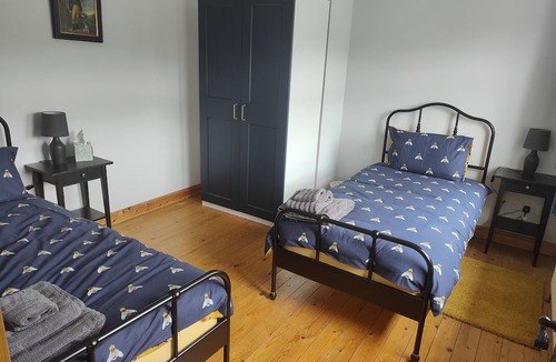 Glenarm House | Castleview Large 3 Bedroom Family House - Glenarm