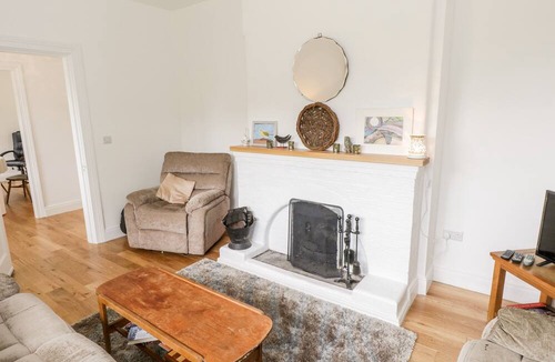 Clifden Cottage | Rainbows End