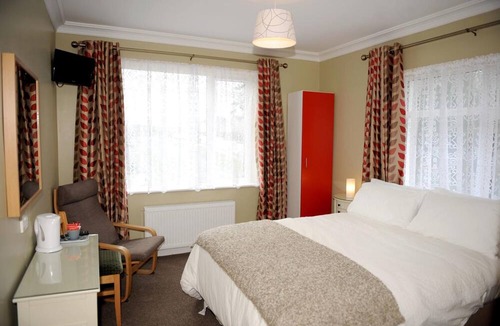 Navan Bed & Breakfast | The Yellow House B&B