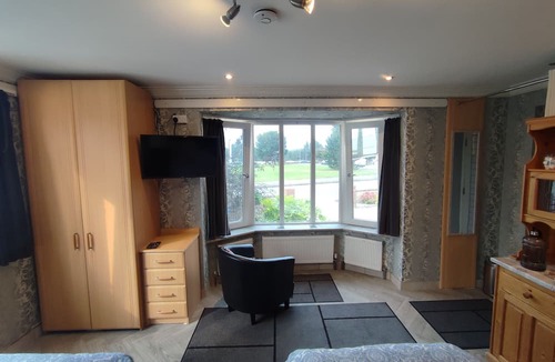 Dublin Bed & Breakfast | DUBLIN AIRPORT/BEAUMONT HOSPITAL Marie’s Bed and Breakfast