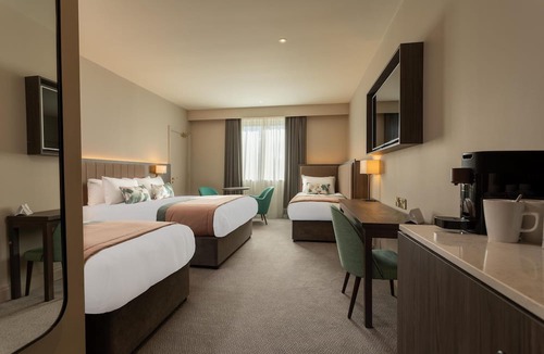 Claremorris Hotel | The McWilliam Park Hotel Mayo