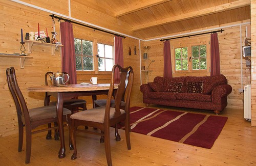 Arless House | Coolanowle Self Catering Accommodation