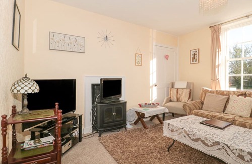 Dursley Cottage | Wards Court 2