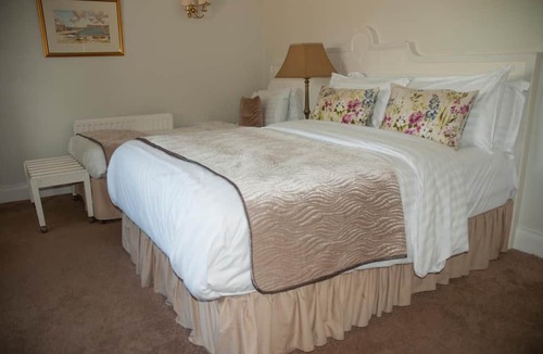 Ballydrain Hotel | The Old Schoolhouse Inn