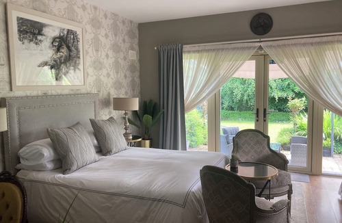 Cuffesgrange Bed & Breakfast | Ballybur Lodge