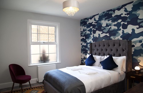 South Hinksey Cottage | The Old Post Office - Bright & Modern 4bdr Townhouse With Private Garden